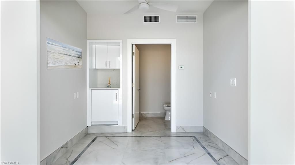 4021 Gulf Shore Blvd N, Unit 14, Naples, FL 34103 Photo