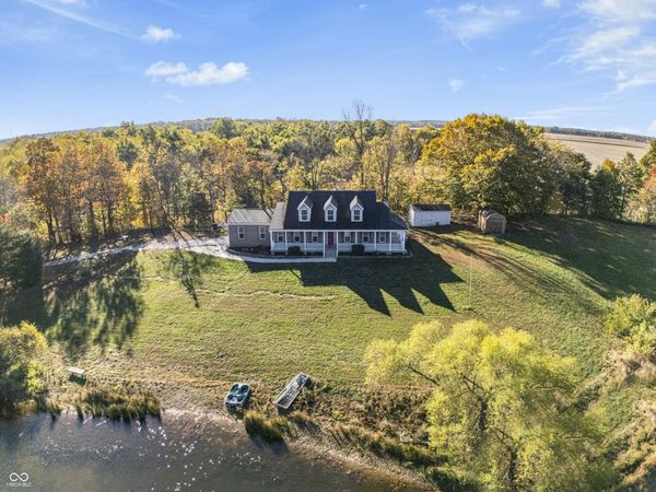 517 N Pioneer Road, Center Point, IN 47840