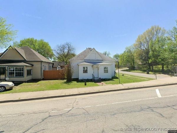 1002 E Line Avenue, Sapulpa, OK 74066
