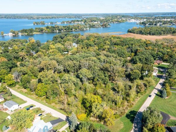 35100 N Indian Trail, Ingleside, IL 60041