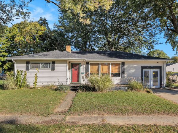 103 Paras Hill Drive, Hartford, MI 49057