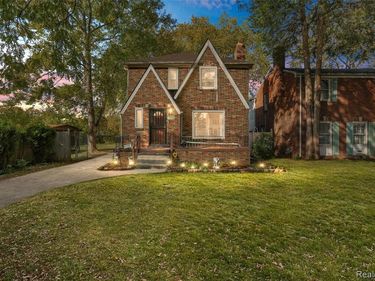 13935 Faust Avenue, Detroit, MI 48223