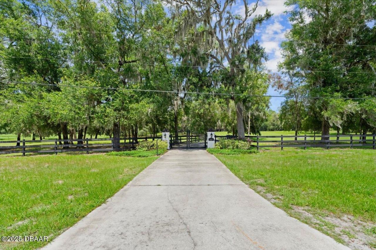 4885 Sr 11, De Leon Springs, FL 32130 Photo