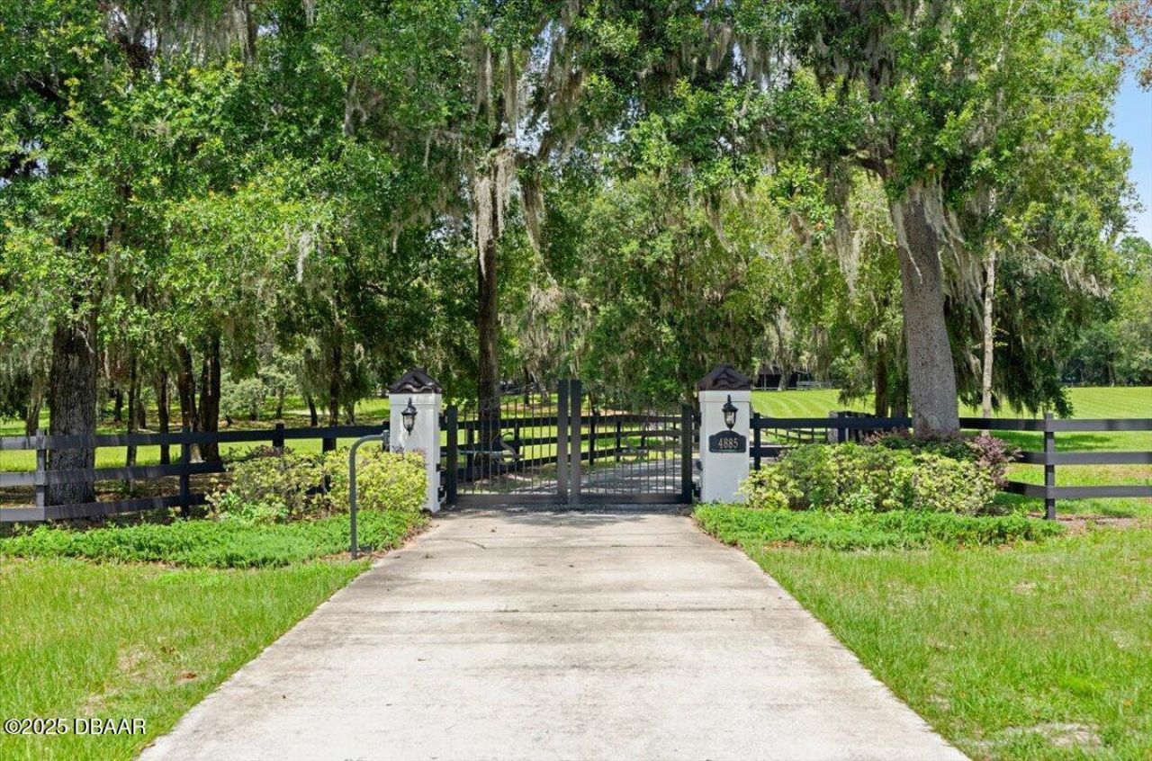 4885 Sr 11, De Leon Springs, FL 32130 Photo