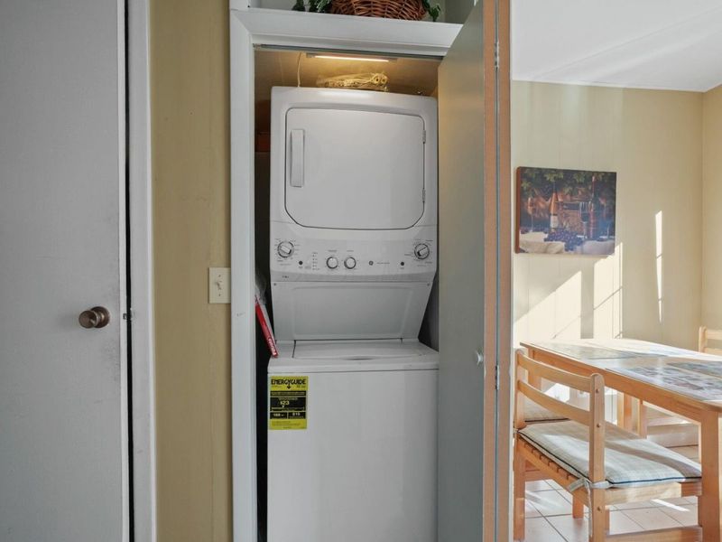 1594 Lafayette Drive, Columbus, OH 43220 Photo 13