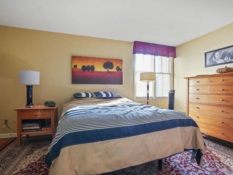 1594 Lafayette Drive, Columbus, OH 43220 Photo 14