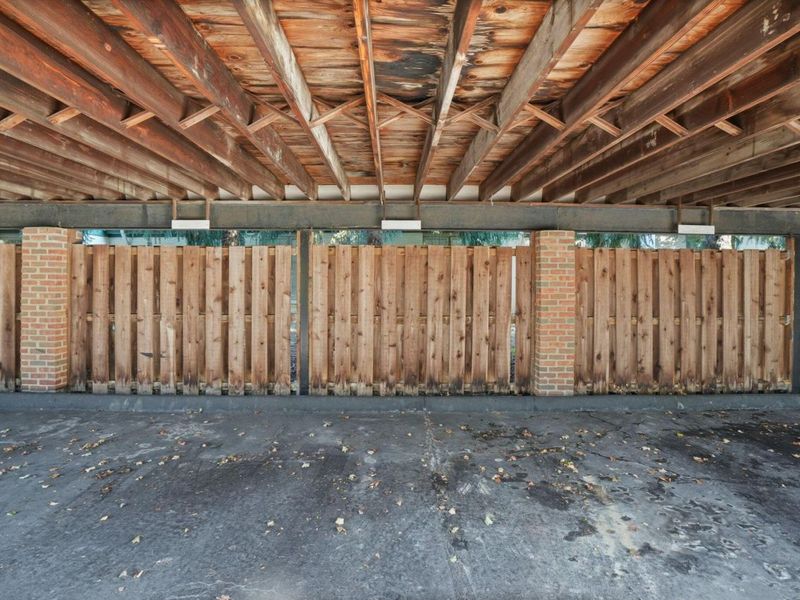 1594 Lafayette Drive, Columbus, OH 43220 Photo 21