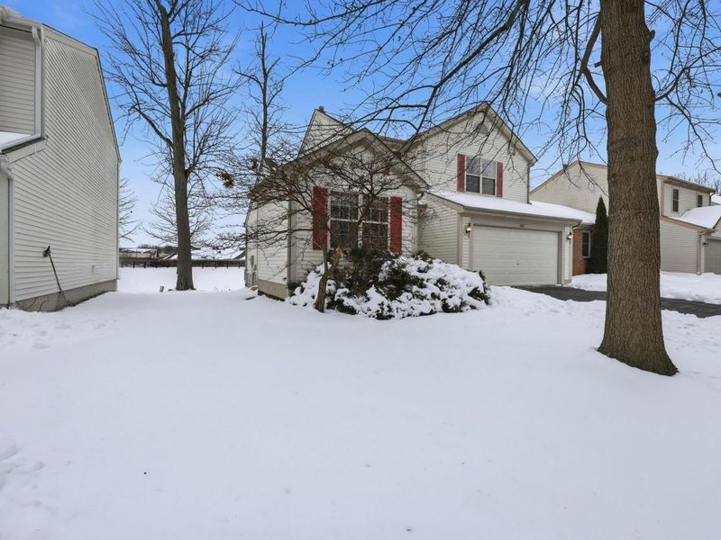 451 Bent Tree Drive, Marysville, OH 43040 Photo 2