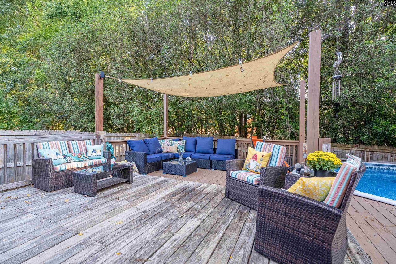 219 Quill Court Photo 33