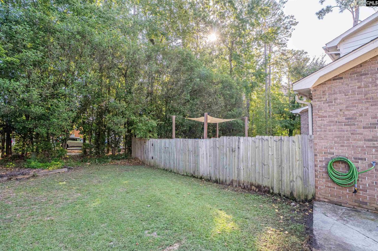 219 Quill Court Photo 37