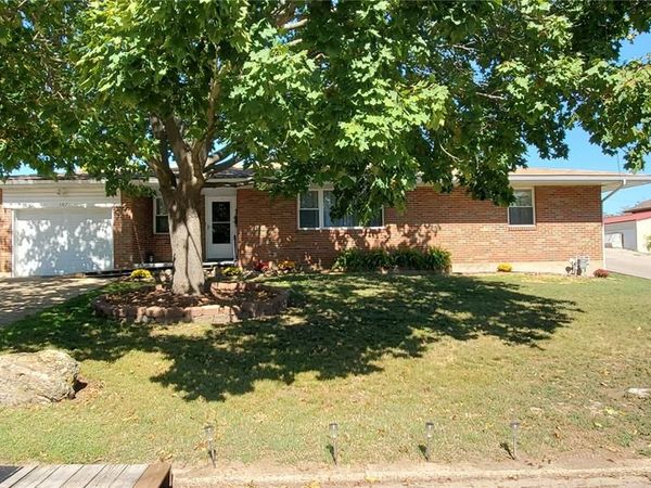 102 W Center Street, Salem, MO 65560