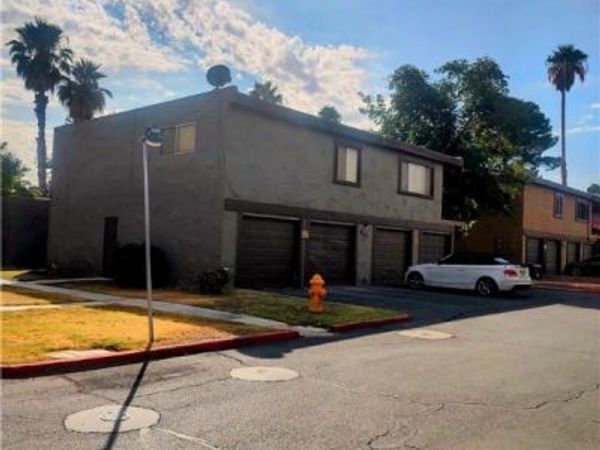 4614 GRAND Drive , Unit 2, Las Vegas, NV 89169