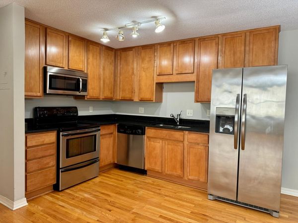 3150 Excelsior Boulevard, Unit 211, Minneapolis, MN 55416