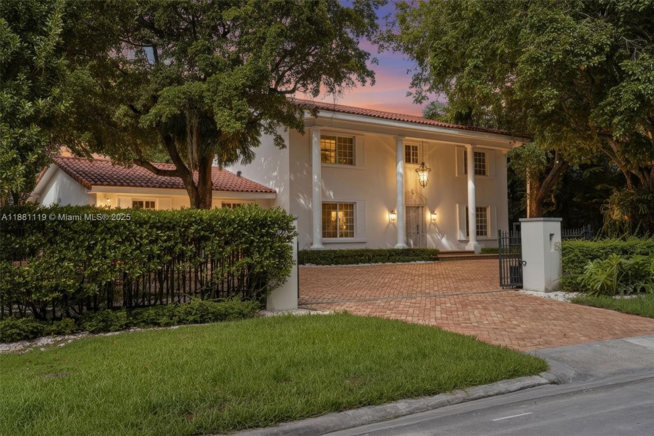 575 Bay Point Rd, Miami, FL 33137 Photo