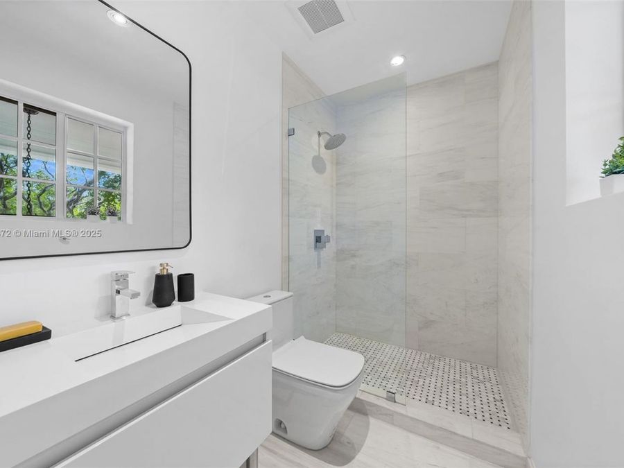 Property Image 68