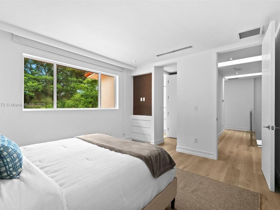 Property Image 70