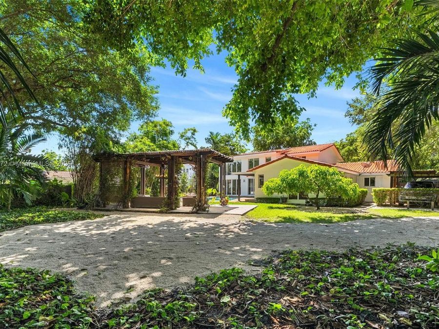 Property Image 88