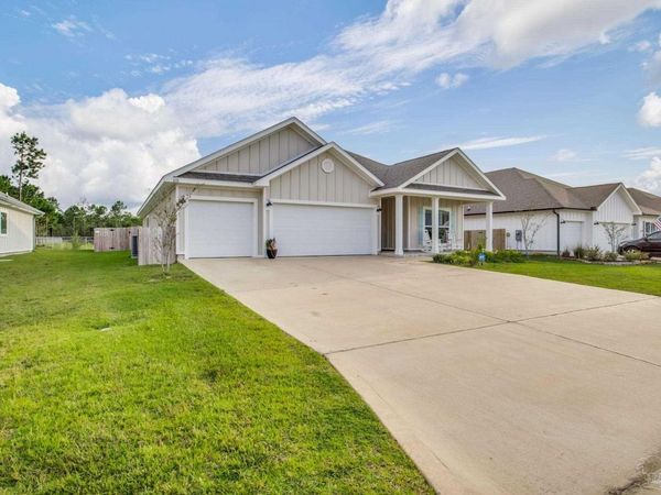 6311 Forest Bay Ave, Gulf Breeze, FL 32563