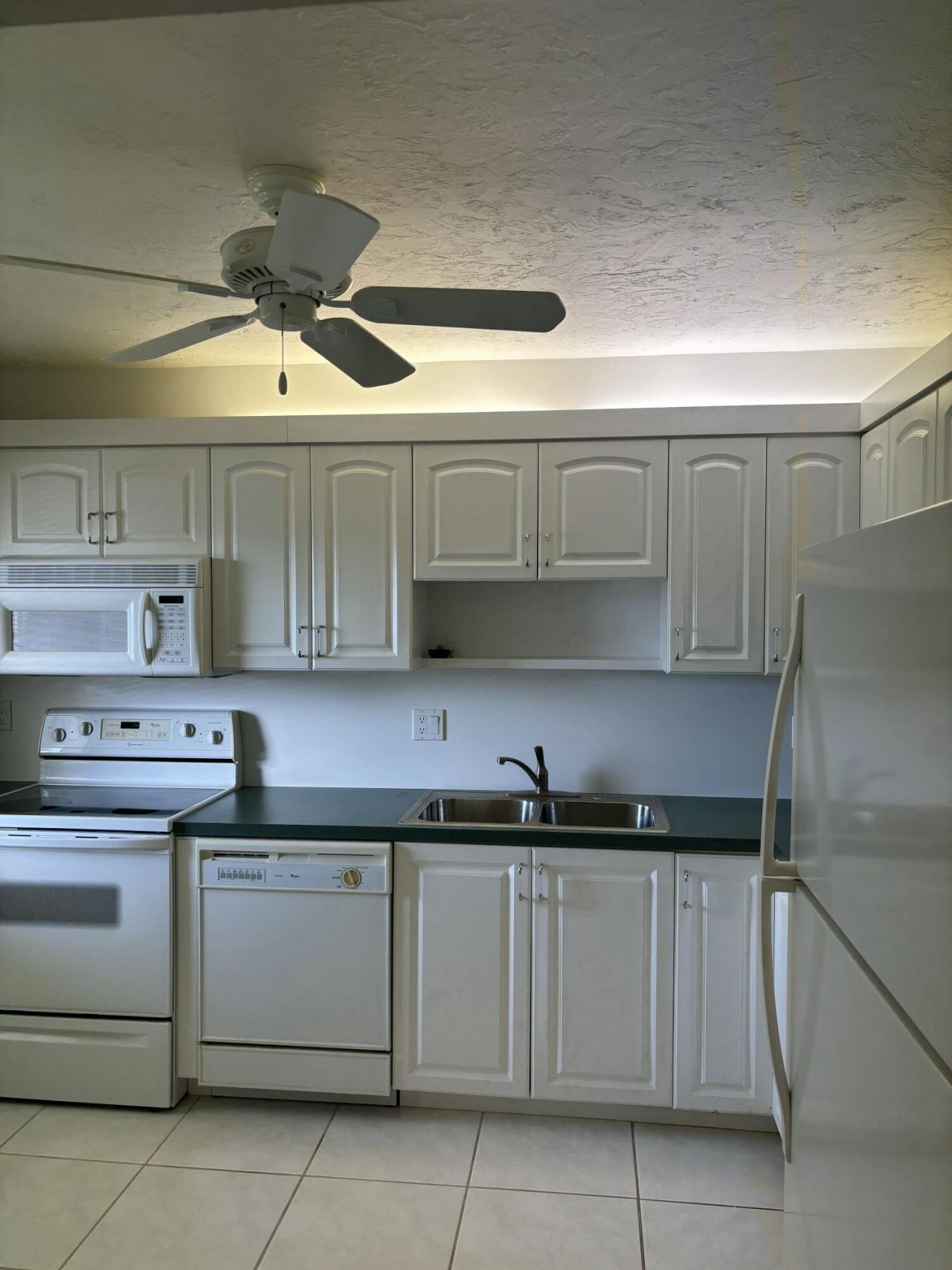 1700 Dover Road, Unit 215-A, Delray Beach, FL 33445 Photo