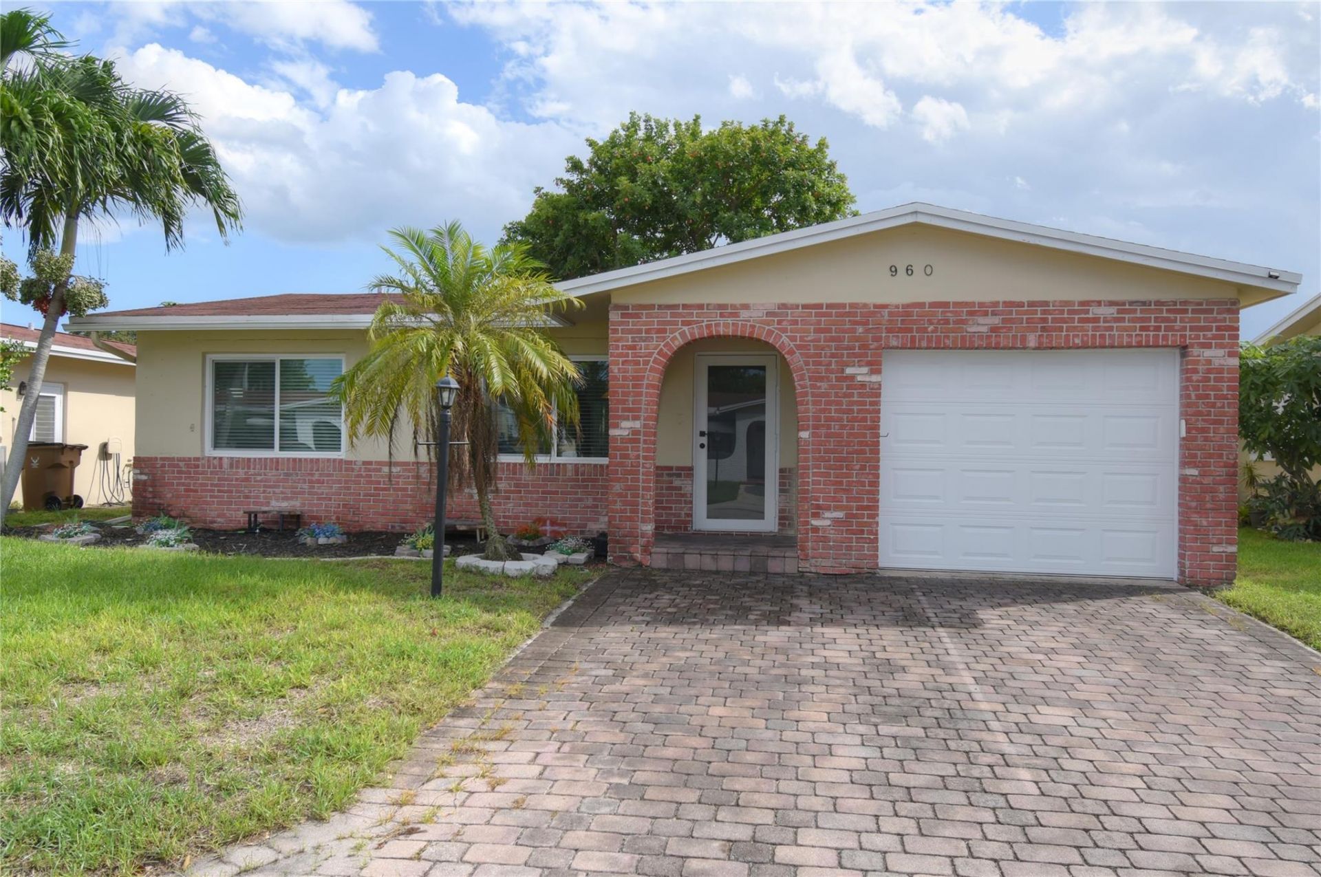 960 NW 49th Street, Deerfield Beach, FL 33064 Main Photo