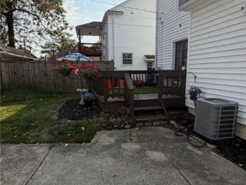 2223 Fenwick Road, University Heights, OH 44118 Photo 20