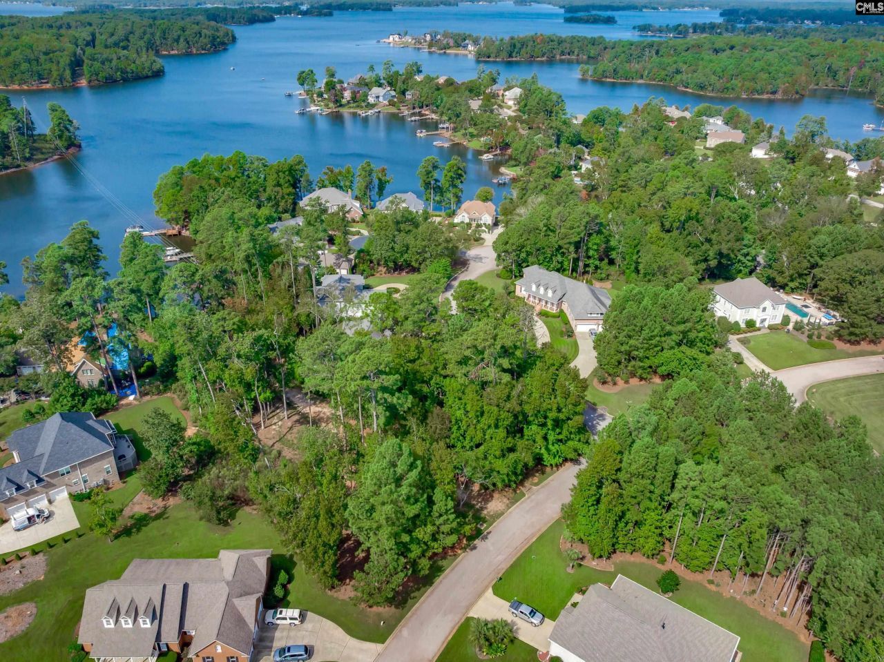 338 Lake Estate Drive Photo 13