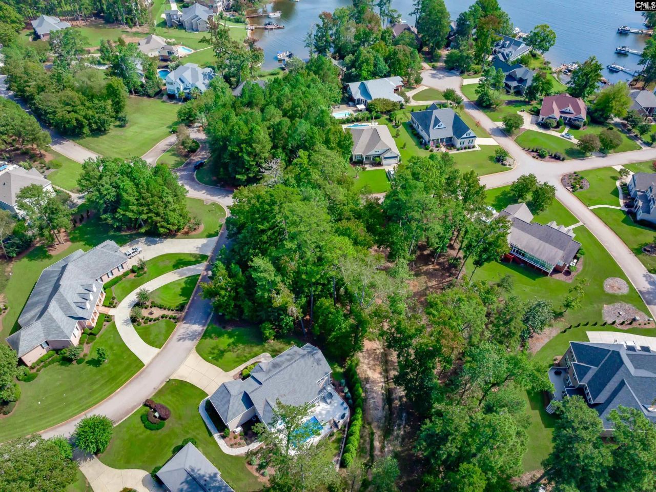 338 Lake Estate Drive Photo 16