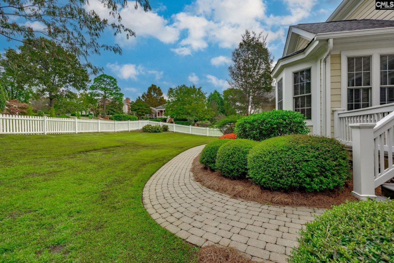 200 Longfield Lane Photo 51