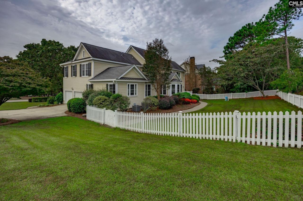 200 Longfield Lane Photo 52