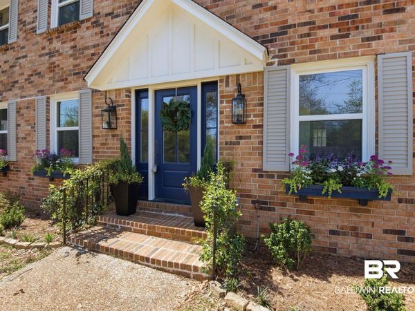 511 N Wacker Lane, Mobile, AL 36608