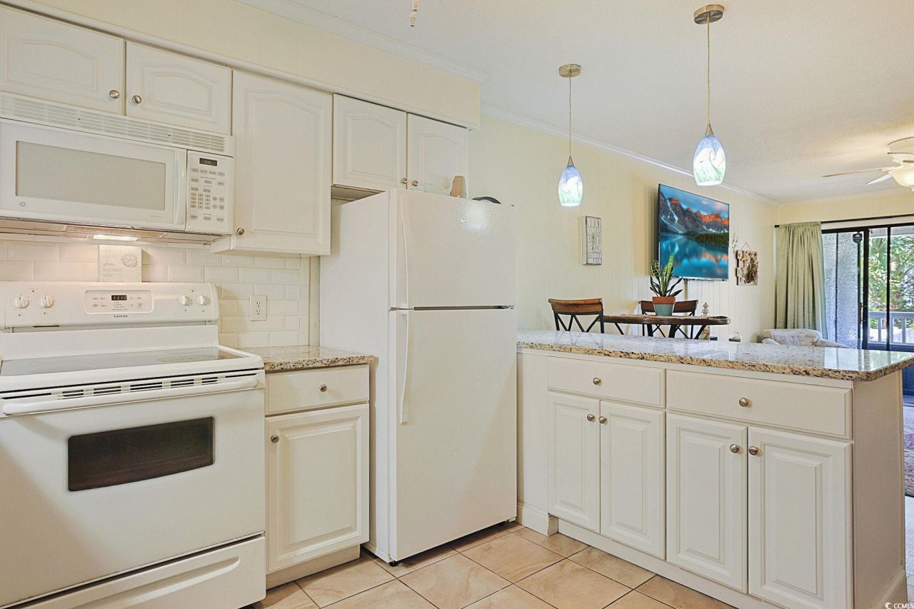 191 Maison Dr. Photo 8