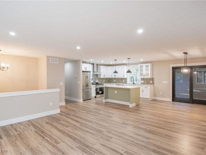 6519 Lorraine Avenue NW, Massillon, OH 44646 Photo 4