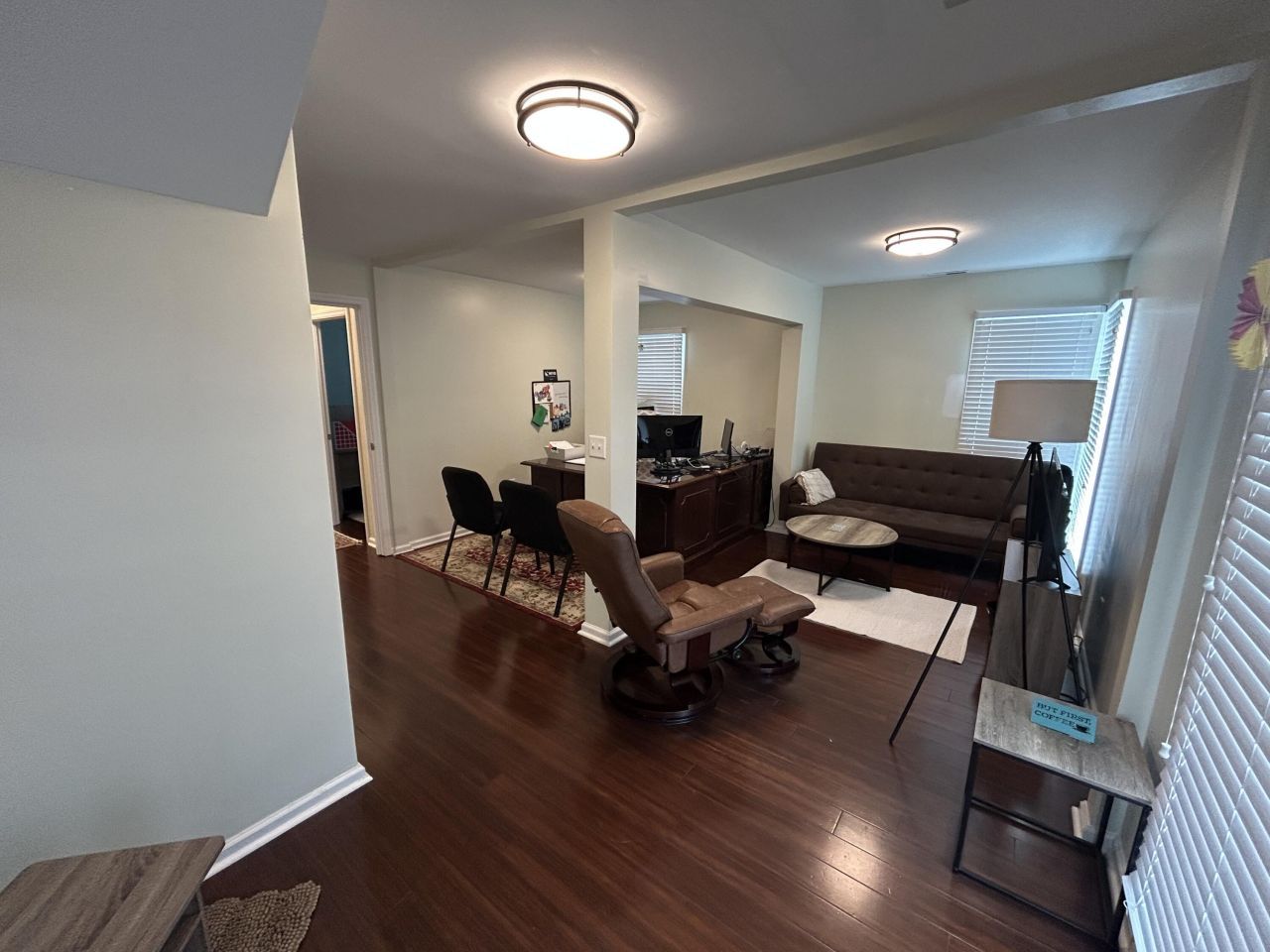 1041 Johnnie Dodds Boulevard Photo 11