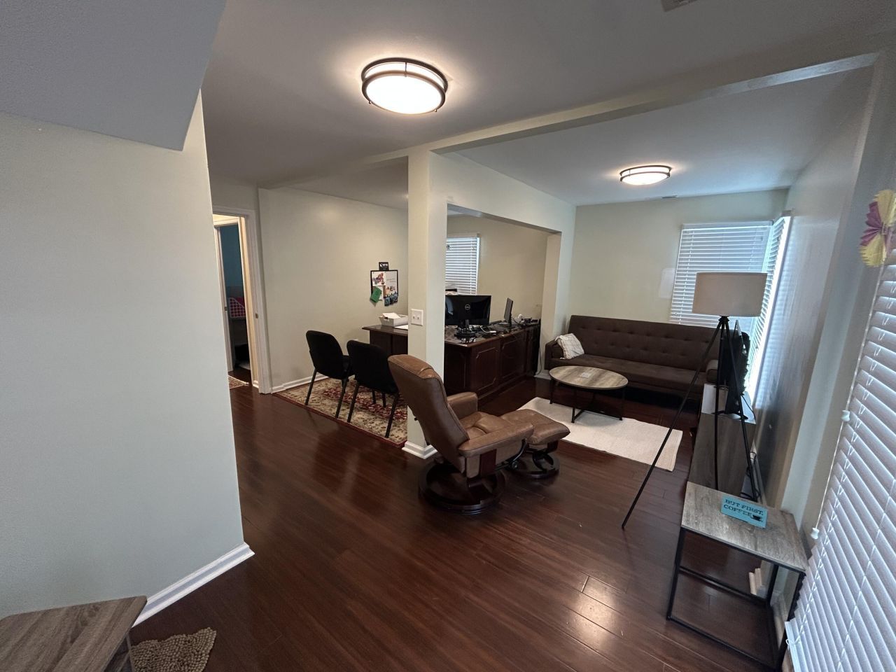 1041 Johnnie Dodds Boulevard Photo 12