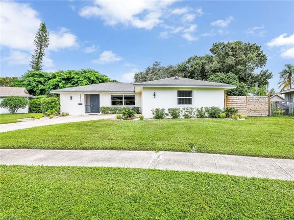 3511 Santiago Way, NAPLES, FL 34105