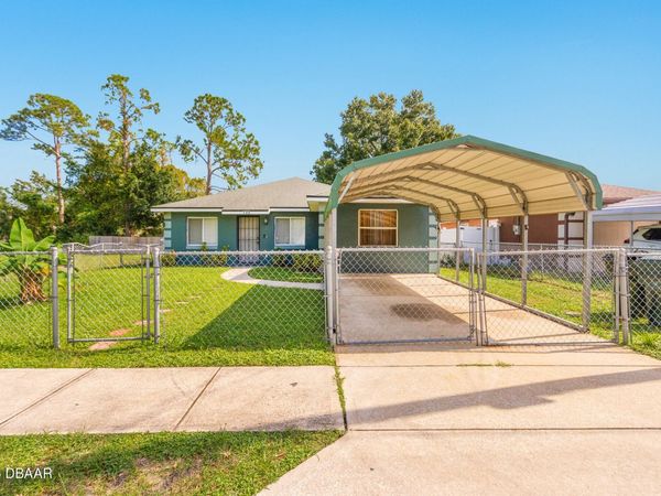 733 Tennesse St, Daytona Beach, FL 32114