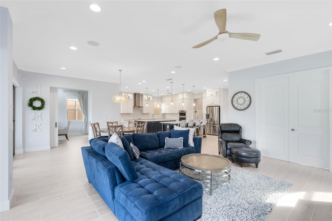 13295 Bromborough Drive, Orlando, FL 32832 Photo