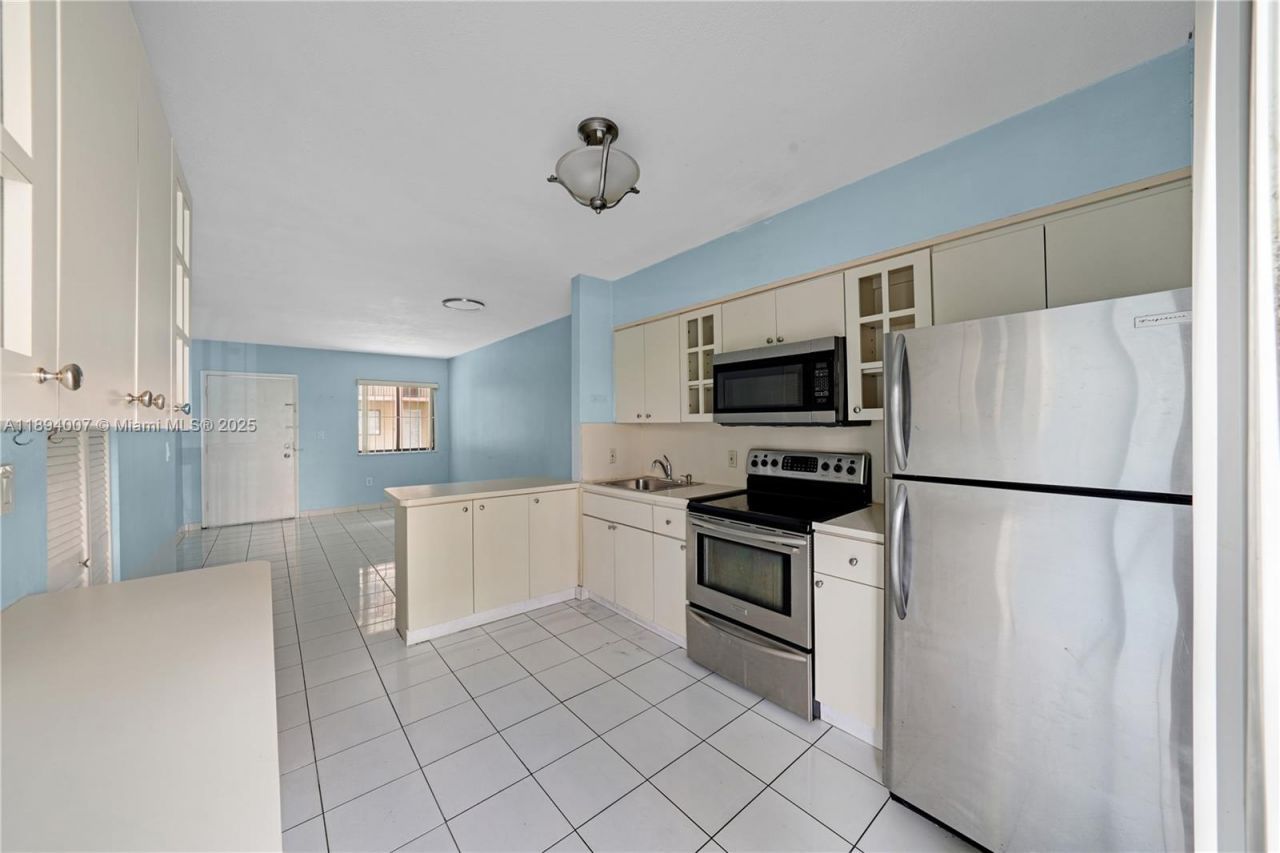 5490 W 21st Ct, Unit 112, Hialeah, FL 33016 Photo