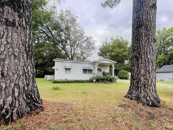 105 N BOND AVE, Brownsville, TN 38012