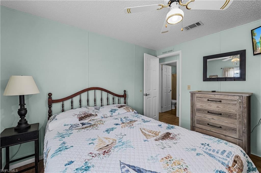 4919 Mullette Ln, Saint James City, FL 33956 Photo