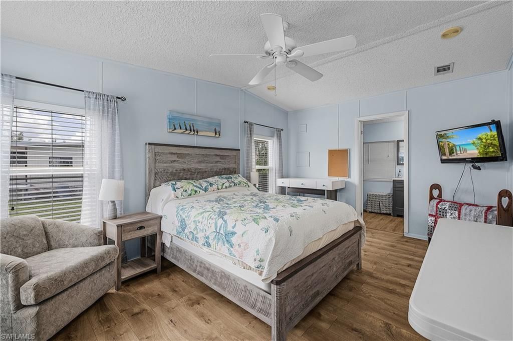 4919 Mullette Ln, Saint James City, FL 33956 Photo