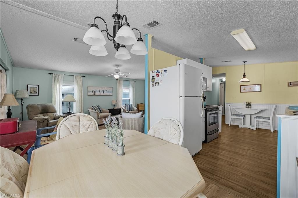 4919 Mullette Ln, Saint James City, FL 33956 Photo