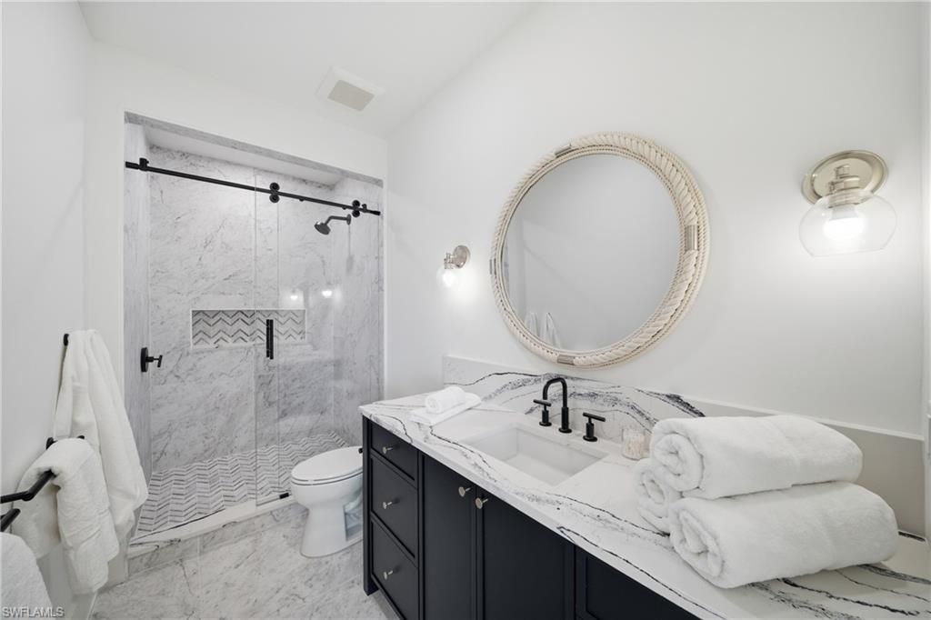 82 9th St S, Unit 303, Naples, FL 34102 Photo