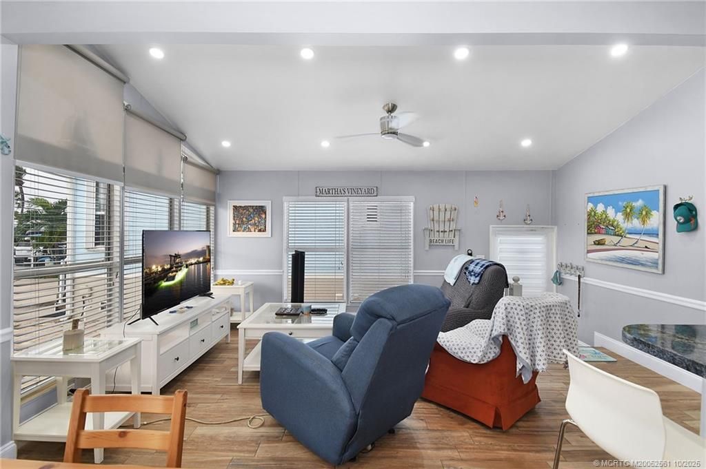 10701 S Ocean Drive, Unit 867, Jensen Beach, FL 34957 Photo