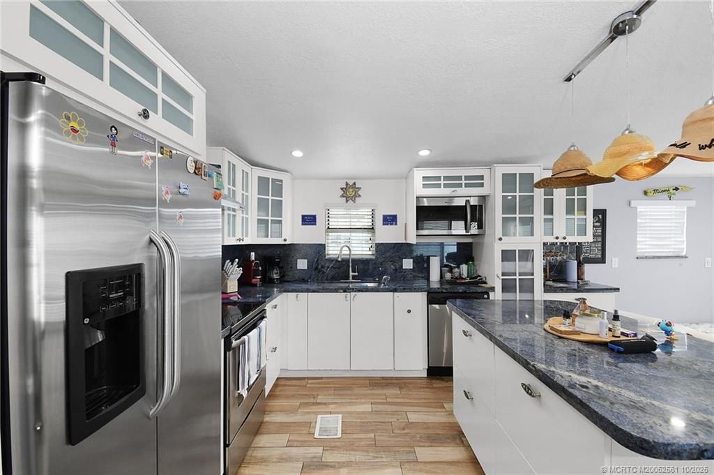 10701 S Ocean Drive, Unit 867, Jensen Beach, FL 34957 Photo