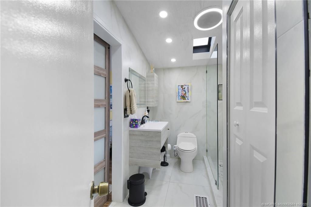 10701 S Ocean Drive, Unit 867, Jensen Beach, FL 34957 Photo