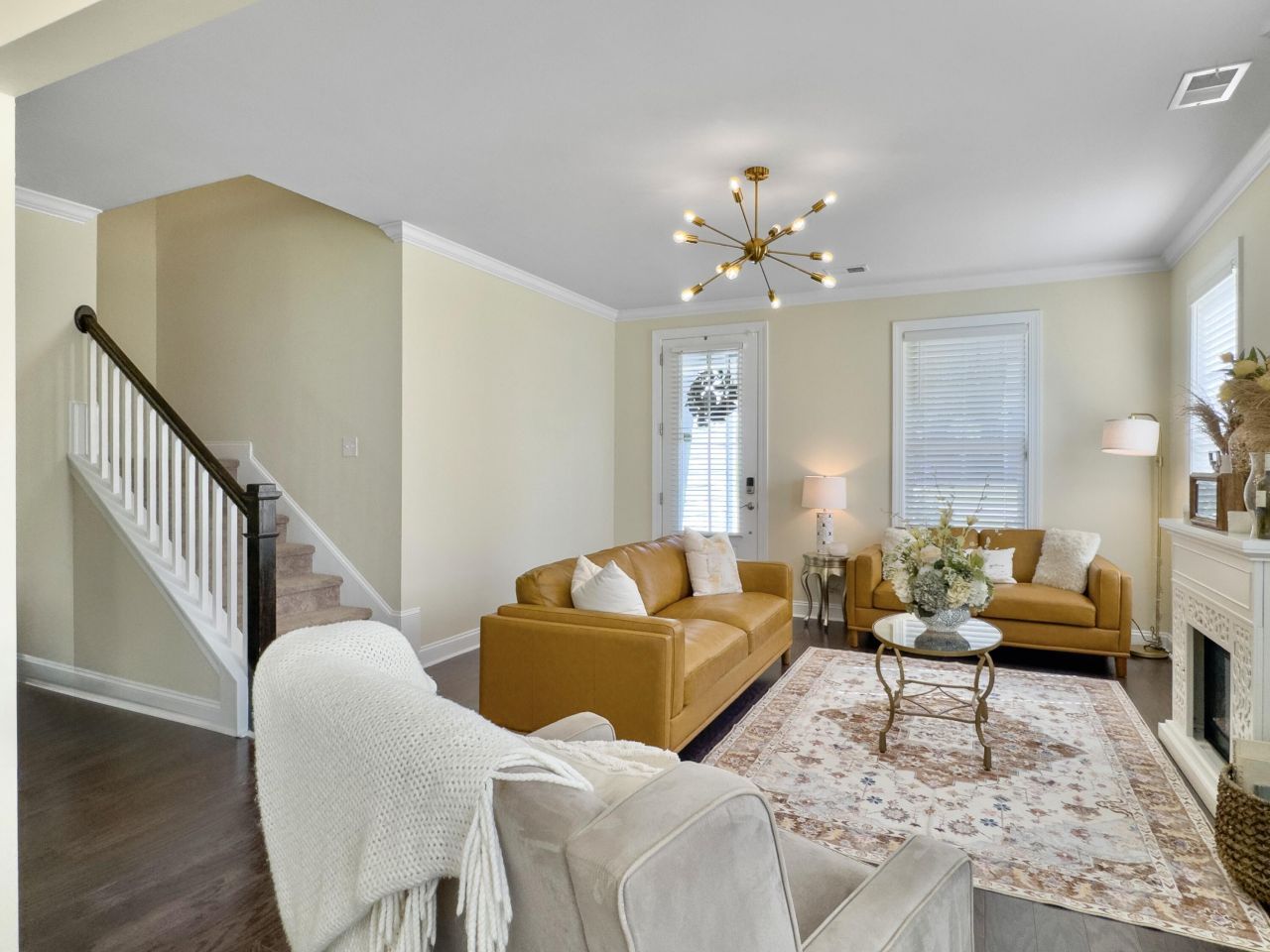 547 Pontoon Road Photo 14