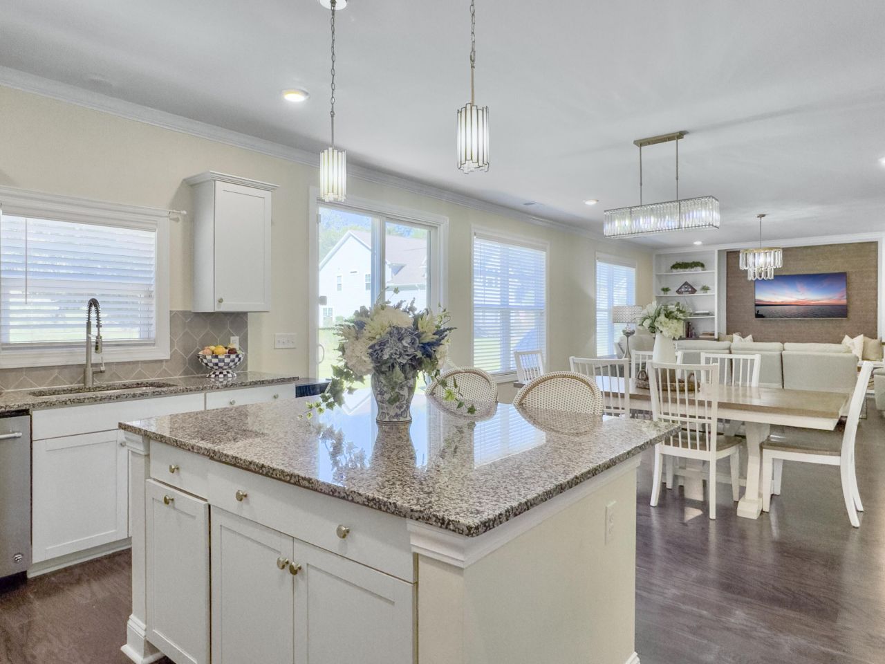 547 Pontoon Road Photo 33