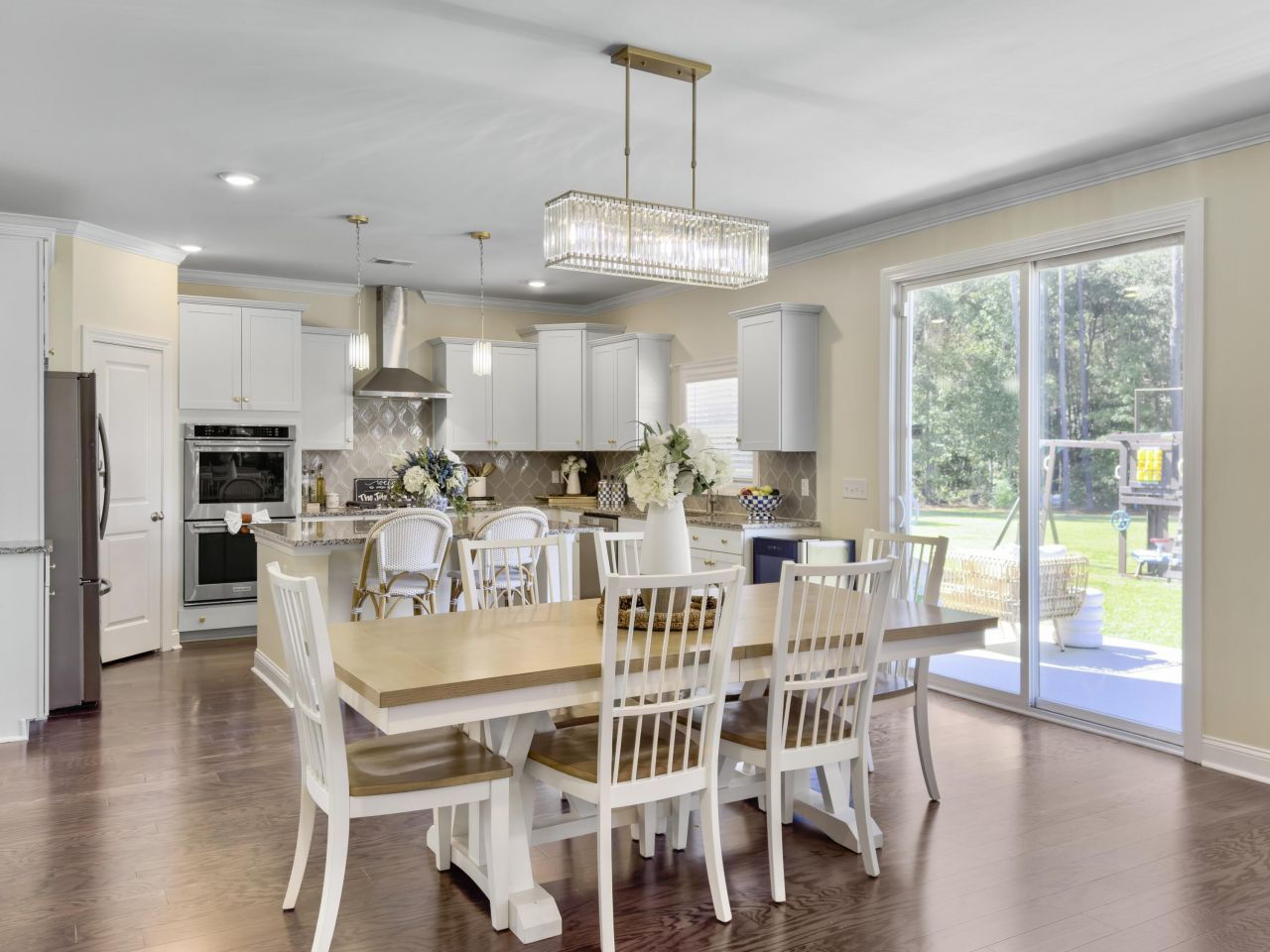 547 Pontoon Road Photo 36