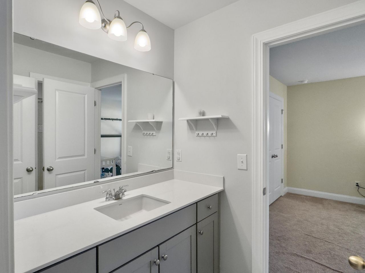 547 Pontoon Road Photo 62